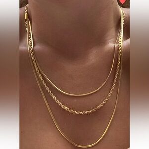 331. Layer 18k Non Tarnish Stainless Steel Chain Necklace Elegant Gold Layered